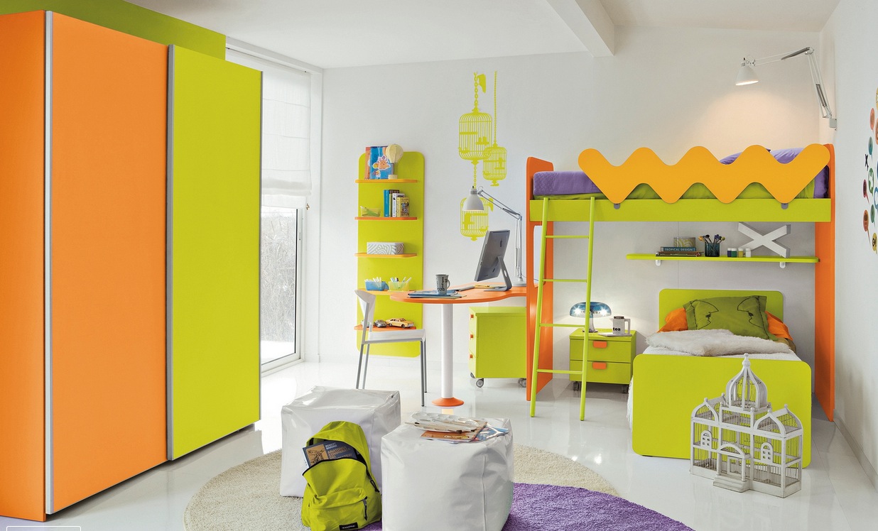 bright color kid's bedroom design