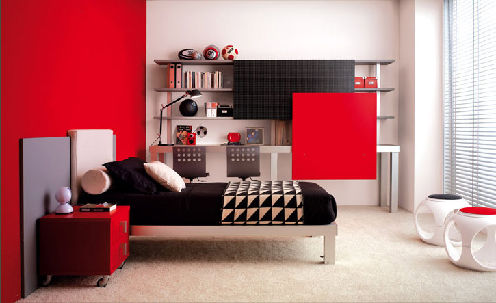 bright color teen bedroom design