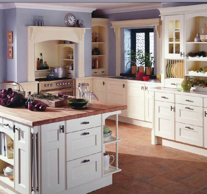 Country Style Kitchen Ideas With Compact Layouts - RooHome