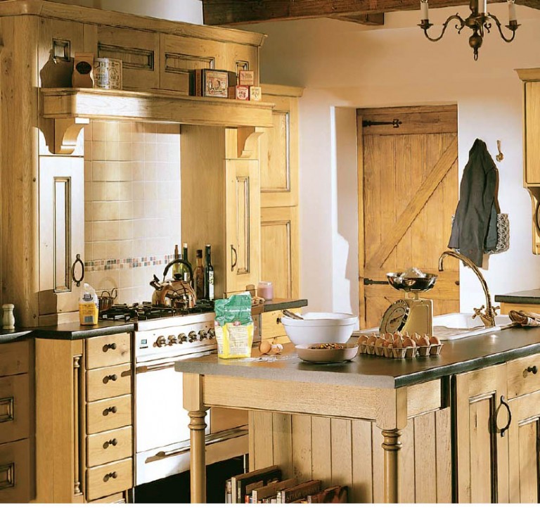 Country Style Kitchen Ideas With Compact Layouts RooHome