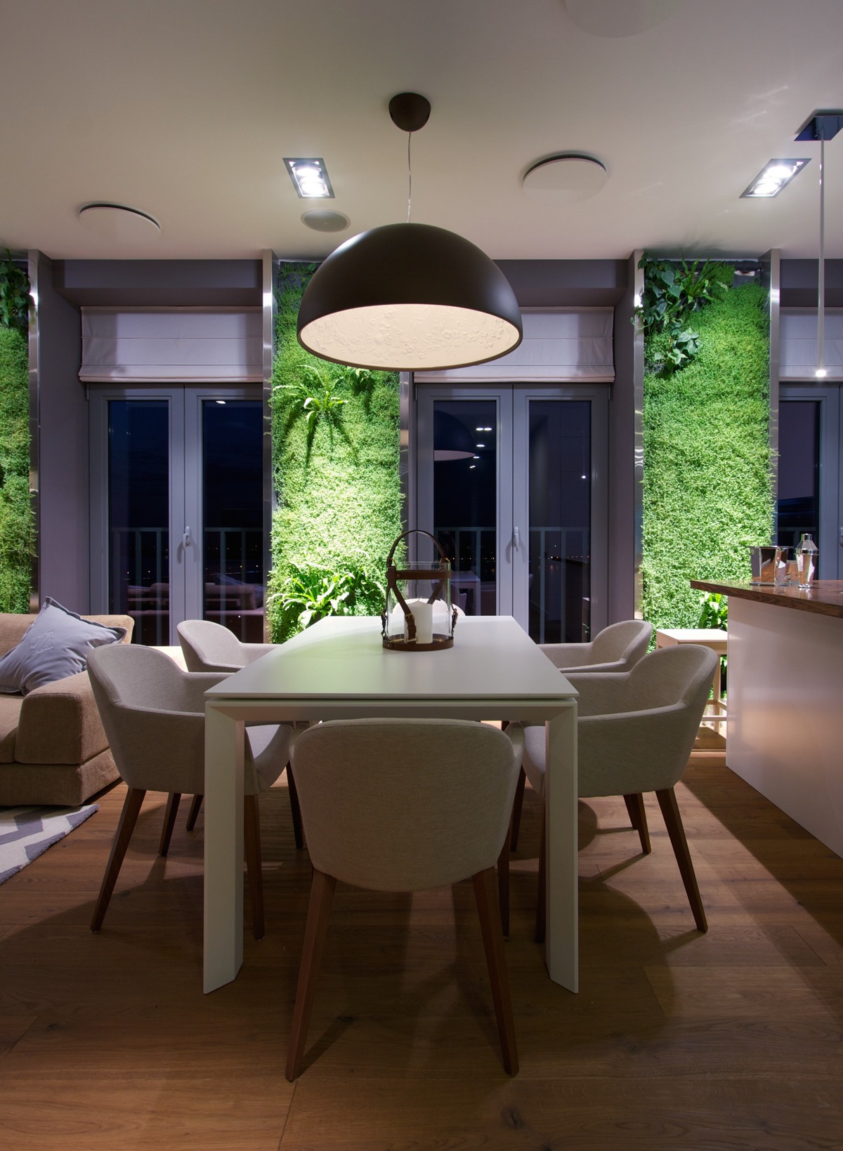 Natural Apartment Interior Design With Beautiful Indoor Gardening