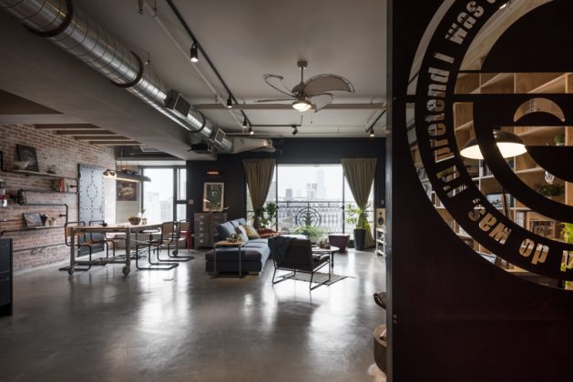 A Stylish Urban Apartment Interior Design Styles - RooHome