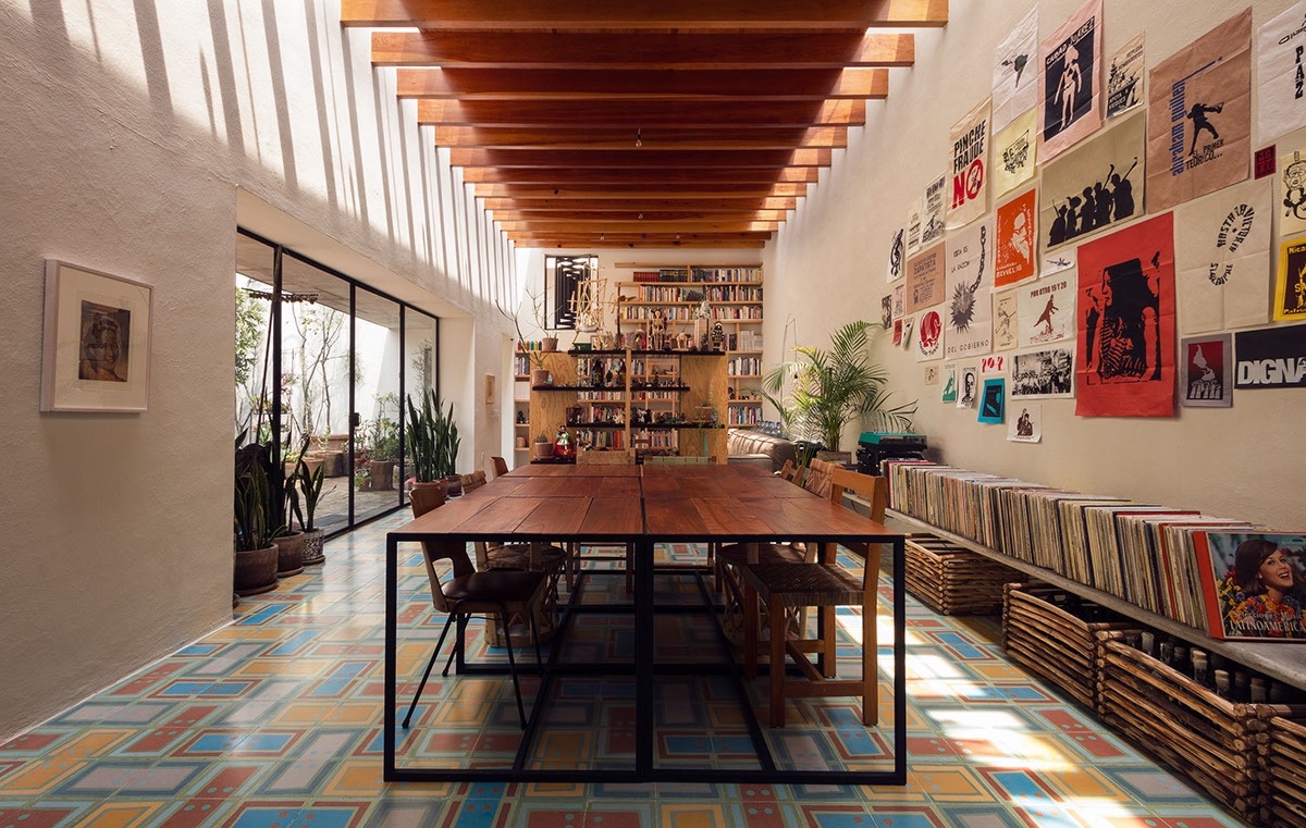 colorful design for dining room