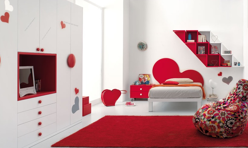 beauty red bedroom design 