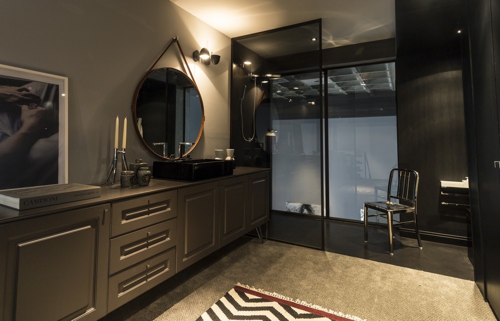 Modern bathroom with dark shades