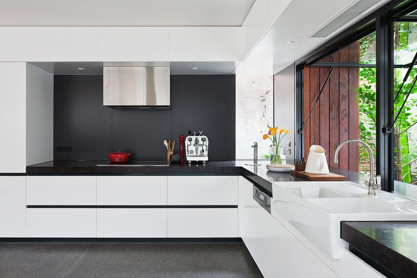 Modern kitchen style