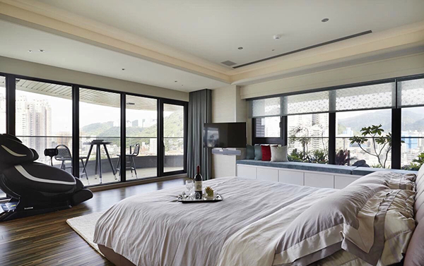 Beautiful bedroom design