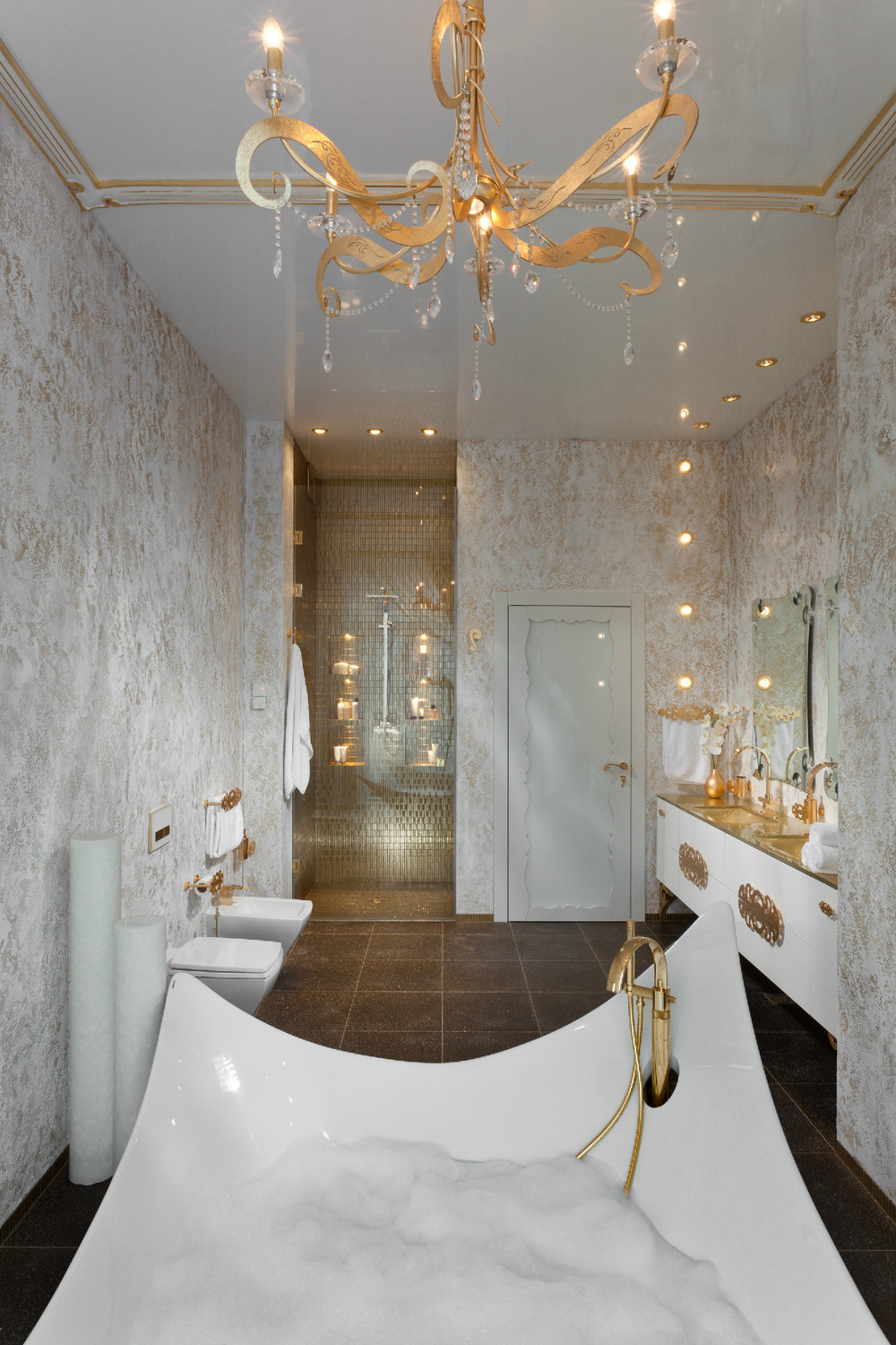 glamour decor bathroom design