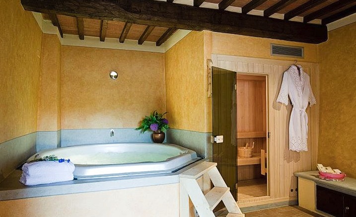 Tuscan style bathroom large bath