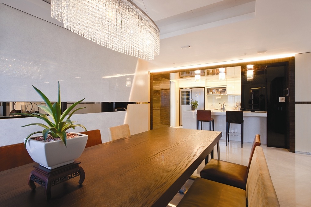 calm modern dining room