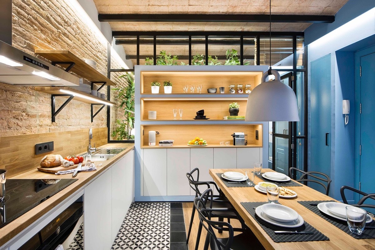 black-frame-windows-kitchen