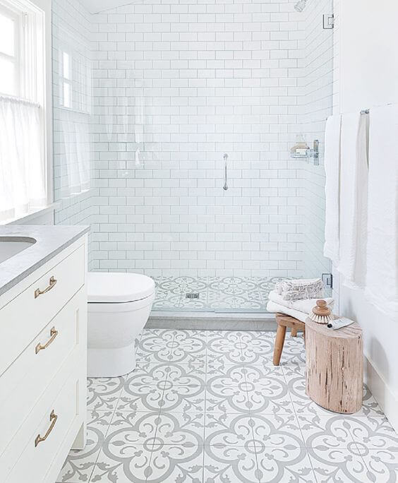 white brick modern bathroom 