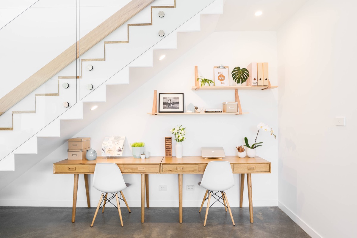 double-workspace-under-stairs 