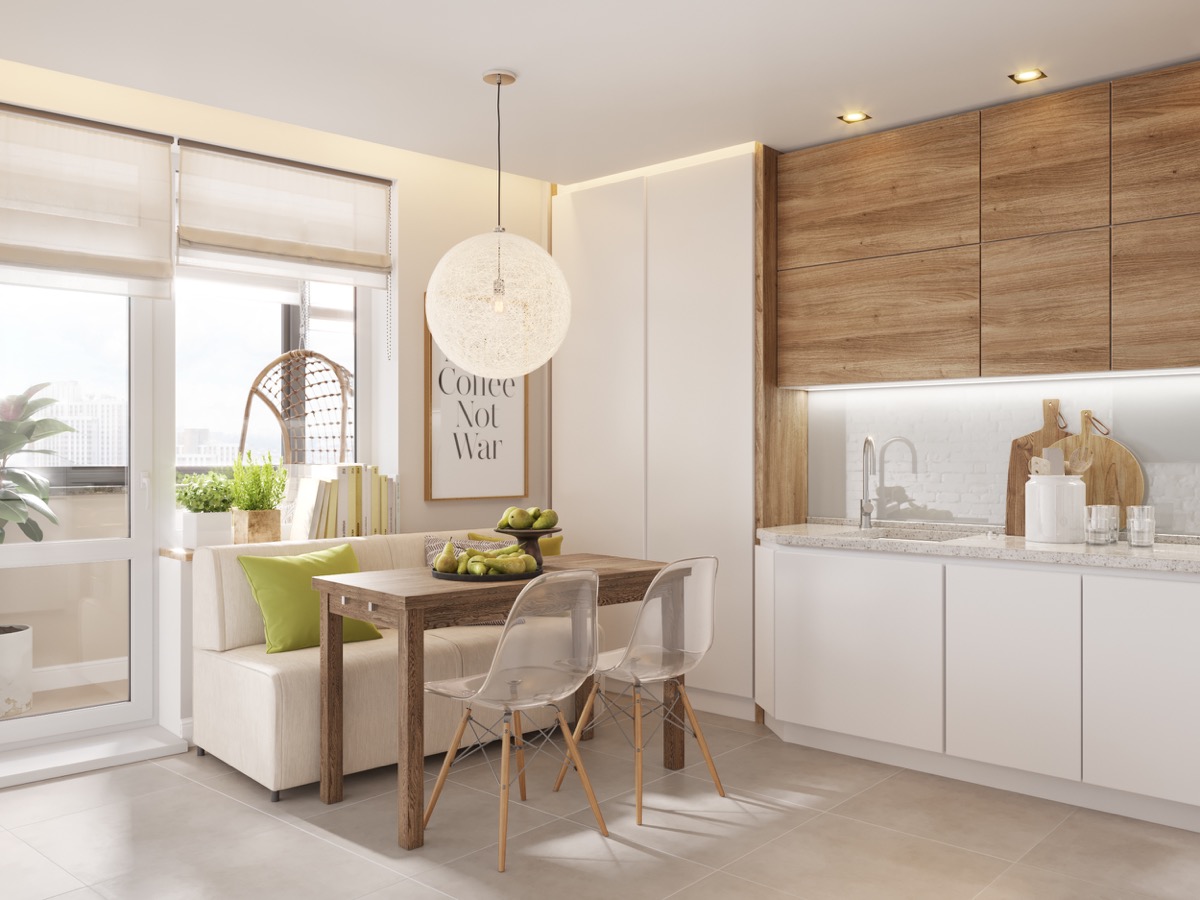 pretty-wood-kitchen with classic design 