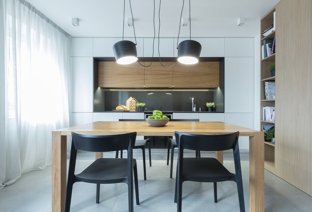 modern minimalist black-dining-chairs