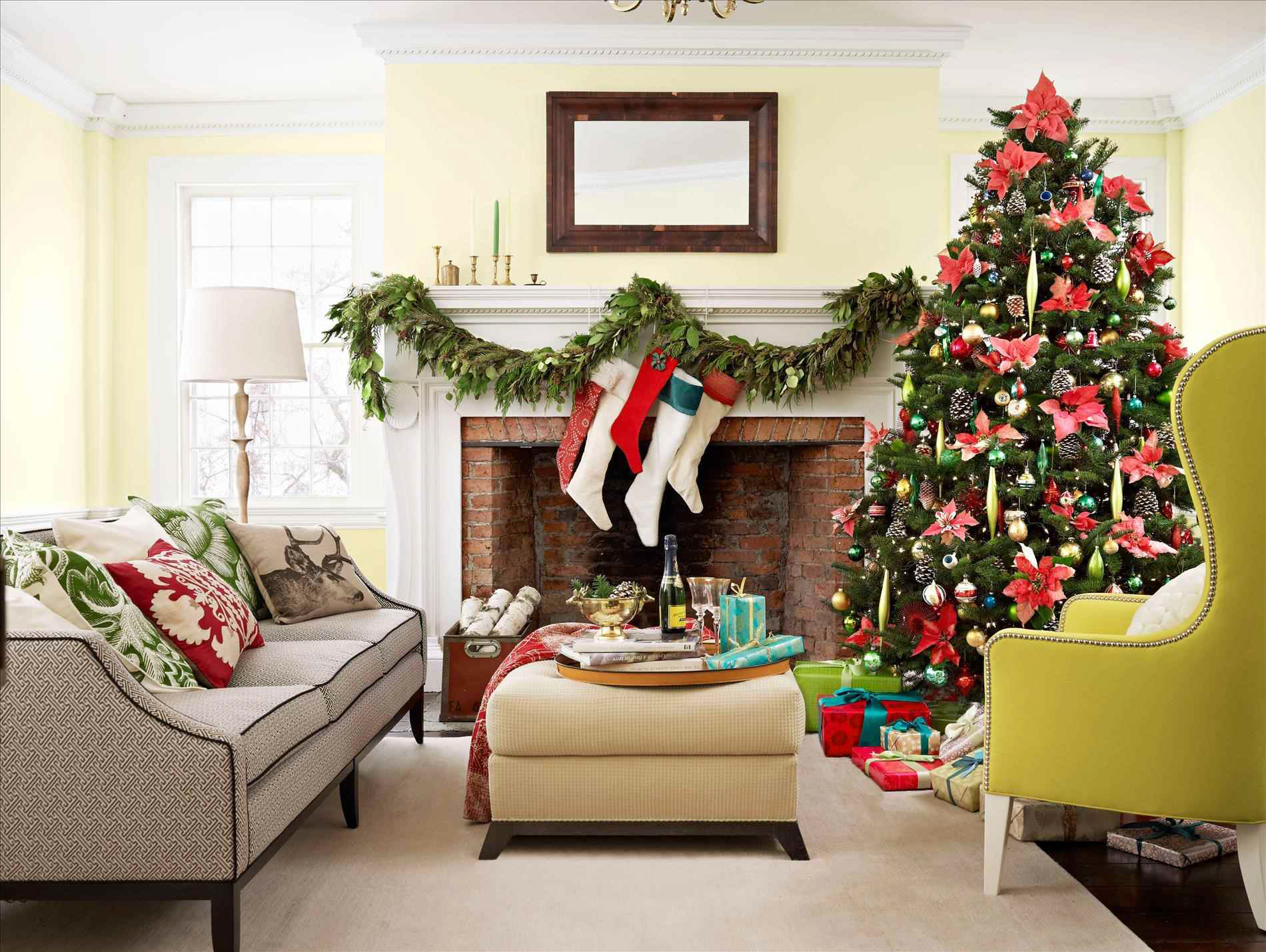 Christmas Living Room Decor Bring the Christmas Joy into Our Living Room! RooHome