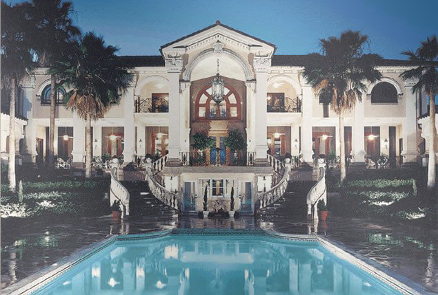 luxurious castle villa