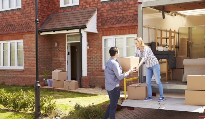 Tips For Moving House Packing - RooHome