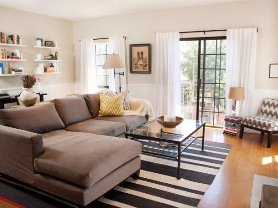 Tips For Making The Living Room Feel Comfortable - RooHome