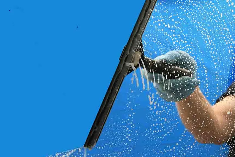 Window Cleaning Tips From the Pros