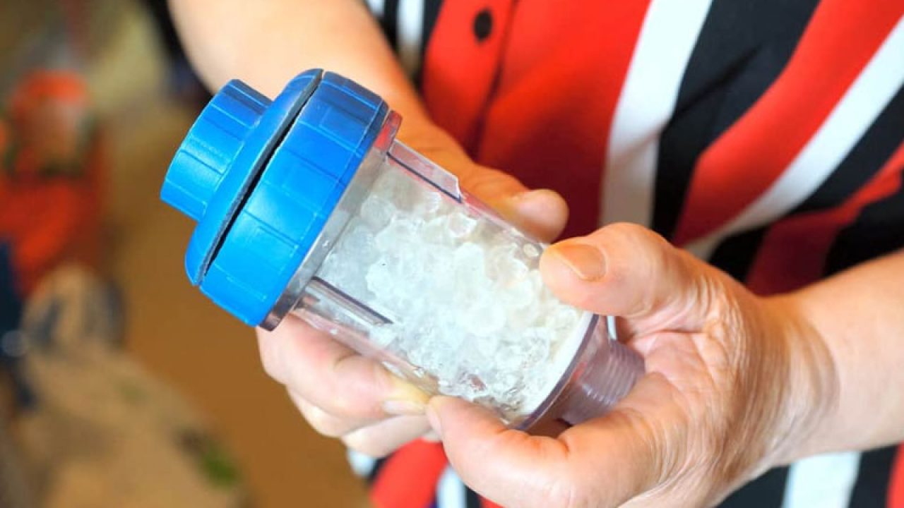 Do Whole House Water Filters Remove Calcium from Water