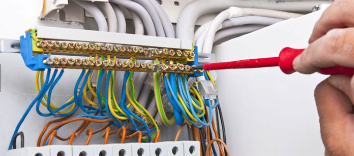 How to Hire a Local Electrical Contractor - Find a Chula ...