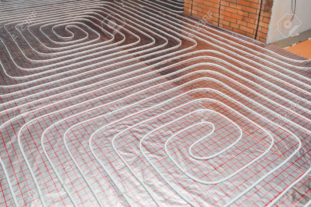 Types and benefits of underfloor heating system RooHome