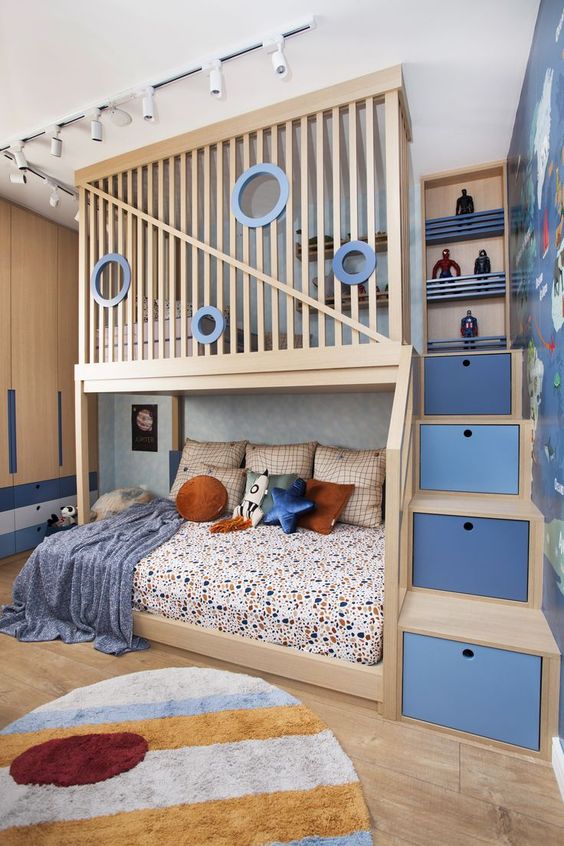 bunk bed staircase