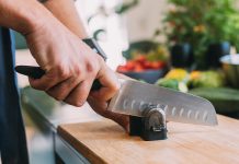 How Kitchen Activities Become Easier When Purchasing Top Quality Knives