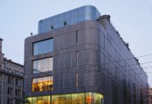 From Runway to Living Room: How Vitkac.com Luxury Fashion Trends Are Inspiring Modern Home Decor